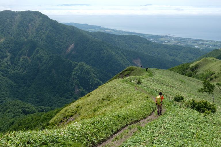 地域の山が新たな集いの場に。伊達紋別岳・登山道整備の仕掛け人にインタビュー【from Speech balloon(1)】|Domingo
