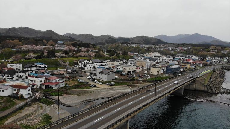 いにしえと城郭と桜を眺める道【シーニックバイウェイ北海道(11)】|Domingo