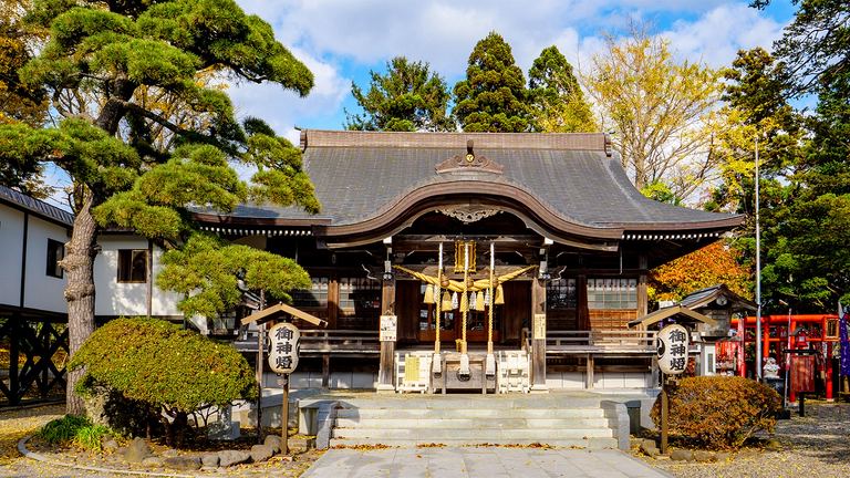 函館の「イカ」す形のおみくじも!「湯倉神社」は湯の川温泉の守り神|Domingo