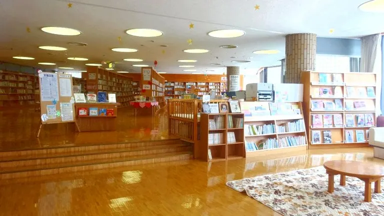 図書館クリスマス会(厚沢部町)｜北海道の「今」をお届け Domingo -ドミンゴ-