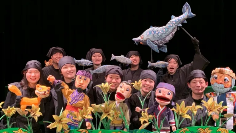 アイヌ文化人形劇キャラバン(八雲町)｜北海道の「今」をお届け Domingo -ドミンゴ-