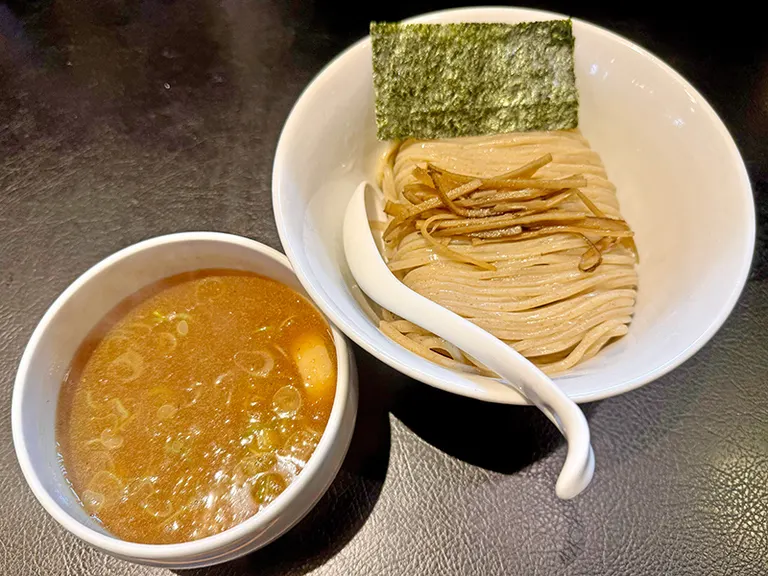 スポットタイトル