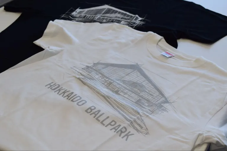 オリジナルTシャツをきて、「北海道ボールパークFビレッジ」を応援しよう！【北広島市×Domingo】｜Domingo