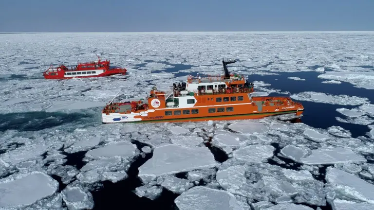 【2024年最新】オホーツク海でしかできない体験！流氷に見て触れて楽しむイベント＆スポット15選｜Domingo