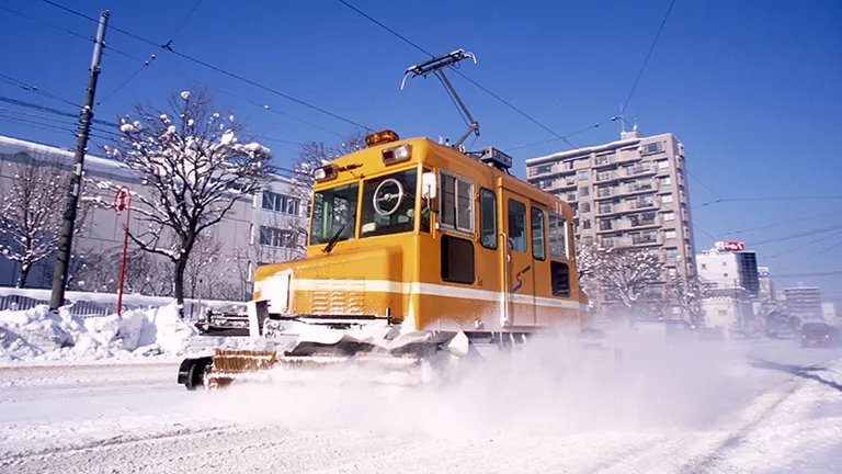 雪が降ると走り出す札幌のササラ電車ってどんな電車？いつ走るの？｜Domingo
