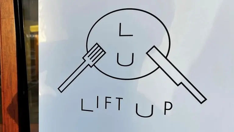 LIFT UP