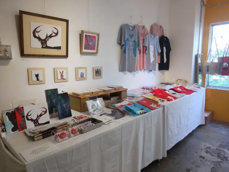 みんなと絵本とMAYA MAXX展