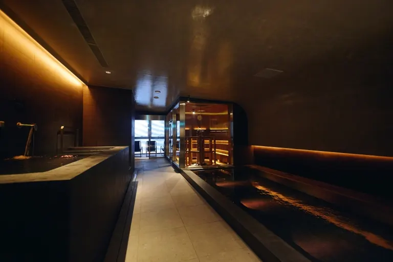 FAV LUX Sapporo Susukino
