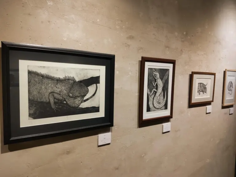 Shuya Misawa's first solo exhibition "Falling Scales"