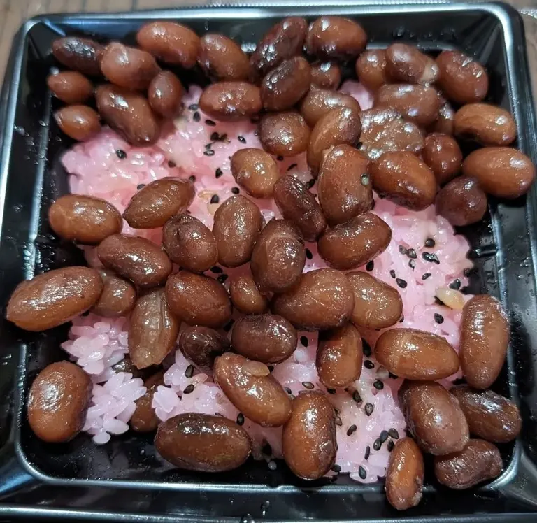 甘納豆入りのお赤飯