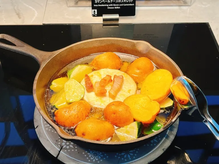 All Day Dining Grandeur 卡门贝尔奶酪小锅