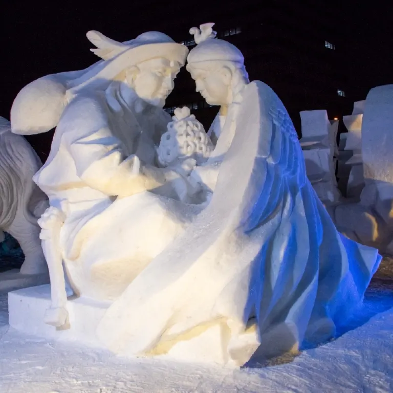 札幌冰雪节国际雪雕比赛