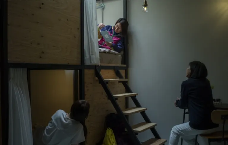 ushiyado 和牛 2段ベッドとソファ