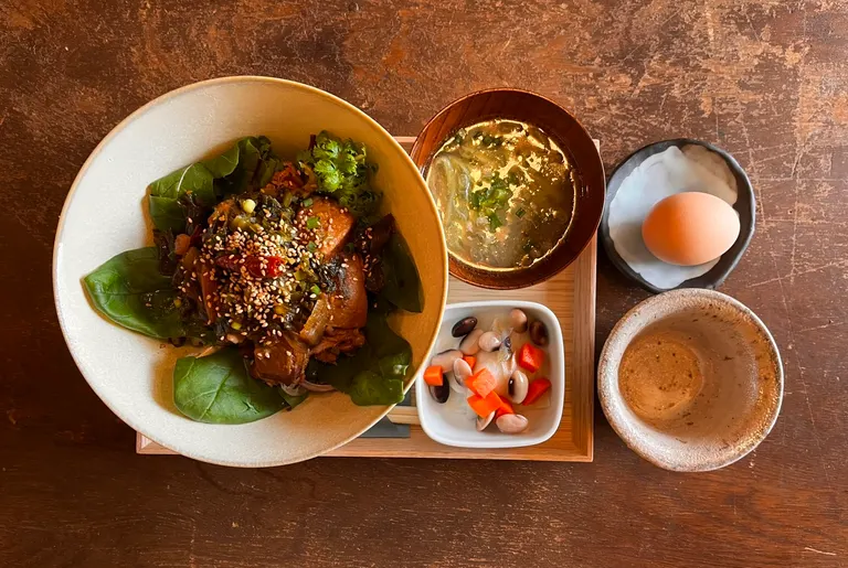 アイヌ家庭料理ポンチセ