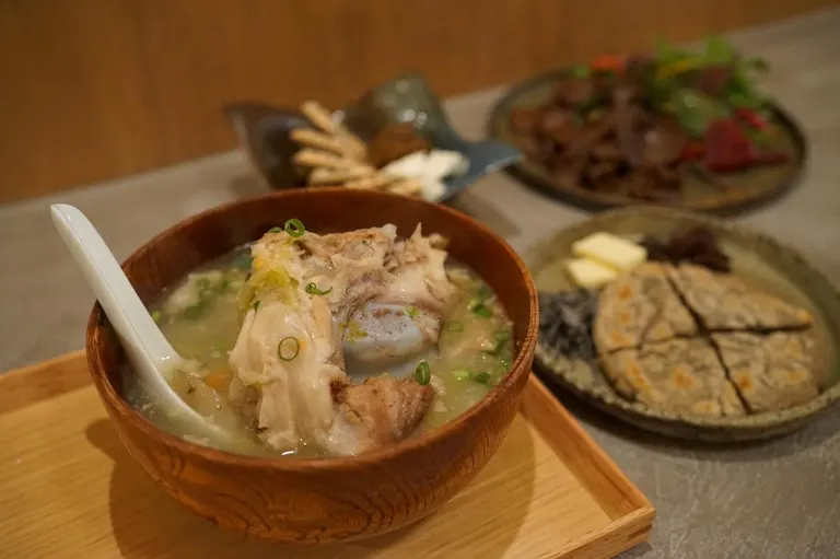 アイヌ家庭料理ポンチセ