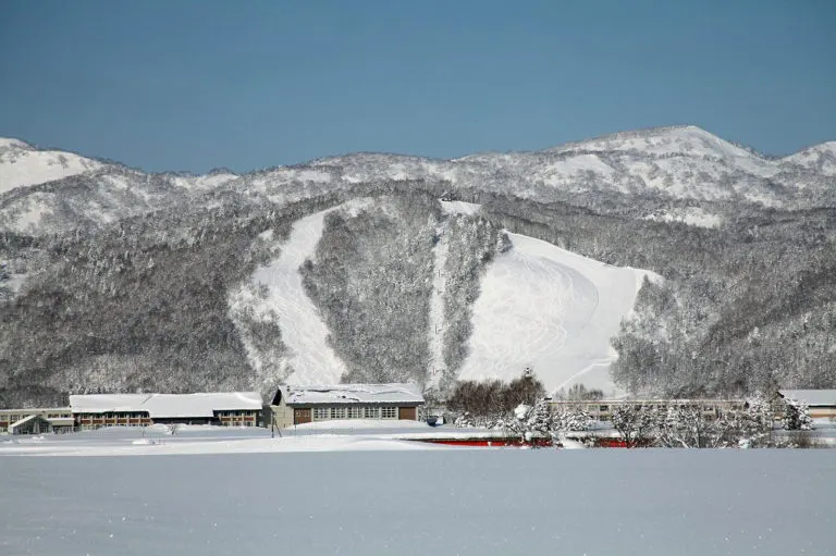 ほろたちスキー場｜北海道の「今」をお届け Domingo -ドミンゴ-