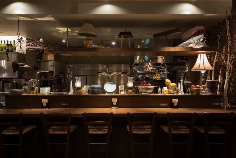 スポットタイトル