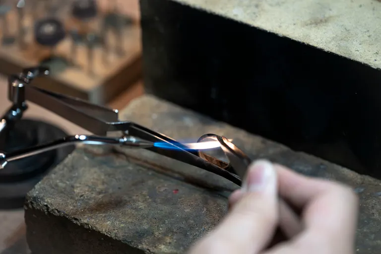 スポットタイトル