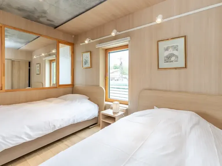 スポットタイトル