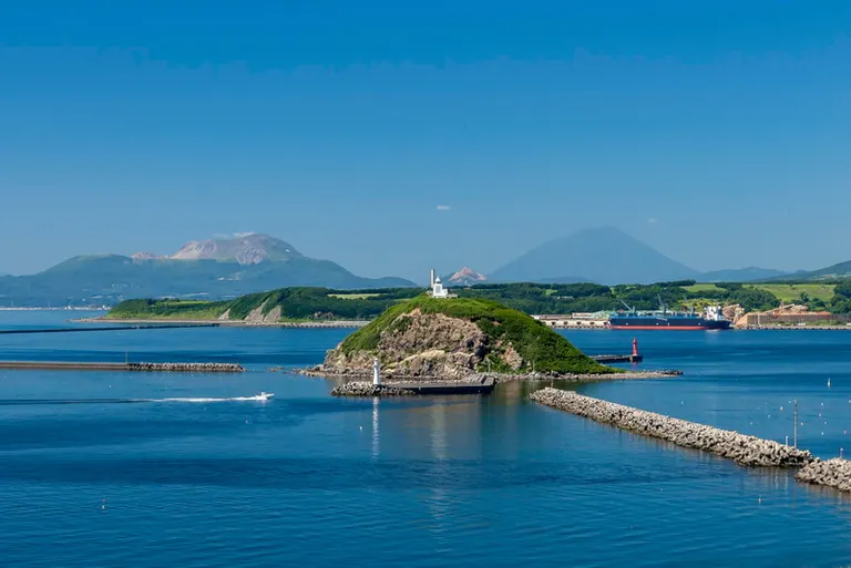☆玉川 基☆「 室蘭港 大黒島 」油絵　F6号 菊地又男「小樽港」油絵・F6号 絵画買取・販売の小竹美術