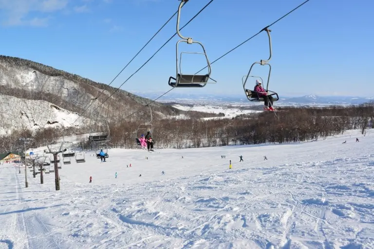 そっち岳スキー場（新十津川町）| Domingo -ドミンゴ-