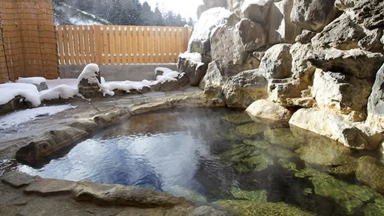 2024年版】北海道の絶景に囲まれた秘湯・名湯15選！旅行で訪れ
