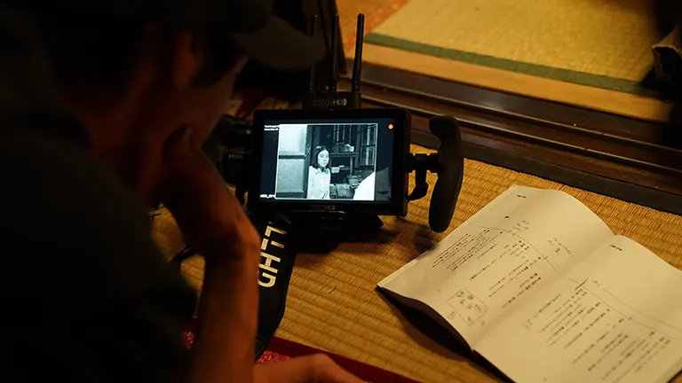 昭和30年代【レア】当時物☆横断歩道を守り続けた☆おまわりさん高さ1m20cm 214＊品 婦警さんと子どもの像 横断歩道用人形 婦人警察官