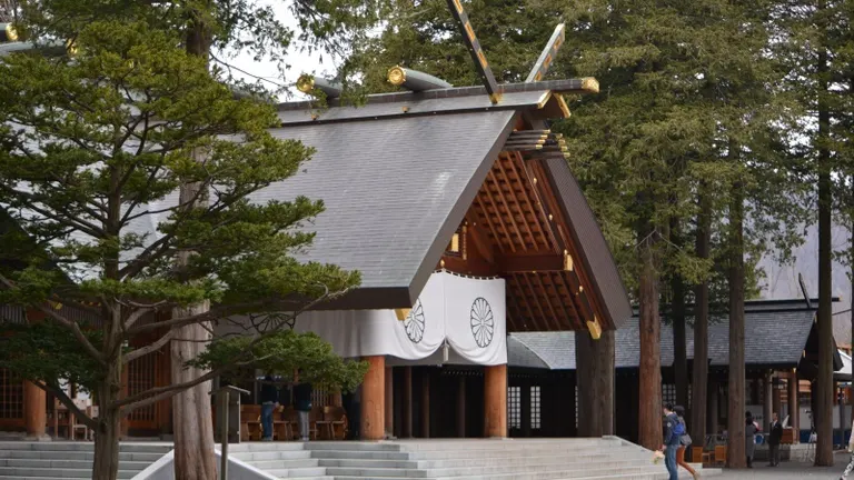なにこれ」「一度も見たこと無い」北海道神宮の受付に聞いて初めて